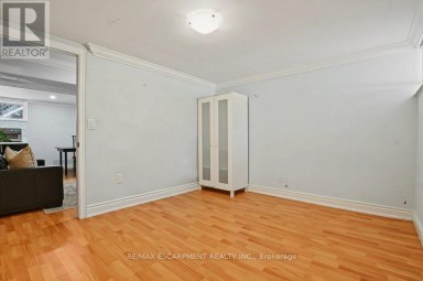 15 CARWYN CRESCENT Hamilton (Ainslie Wood) Ontario photo 32