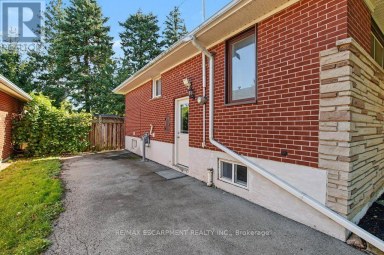 15 CARWYN CRESCENT Hamilton (Ainslie Wood) Ontario photo 42