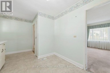 47 BAY DRIVE Belleville (Belleville Ward) Ontario photo 17