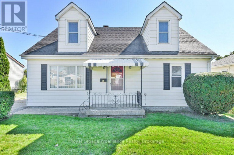 47 BAY DRIVE, Belleville (Belleville Ward), Ontario, K8N1B4