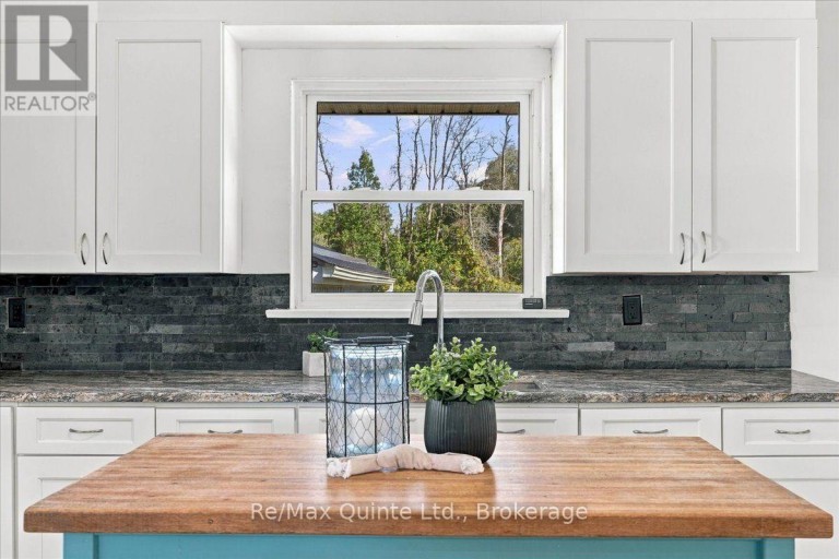 70 ASHLEY STREET, Belleville (Thurlow Ward), Ontario, K0K2B0