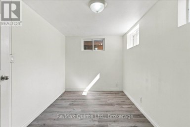 70 ASHLEY STREET Belleville (Thurlow Ward) Ontario photo 26