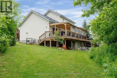 18 RIVER RUN Collingwood Ontario photo 35