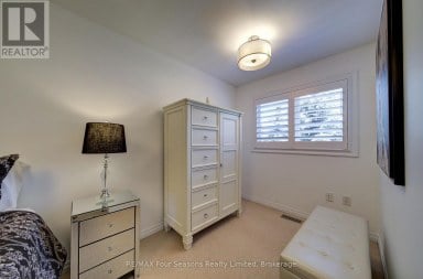 17 COLLSHIP LANE Collingwood Ontario photo 38