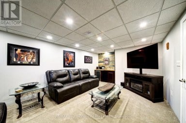 17 COLLSHIP LANE Collingwood Ontario photo 40