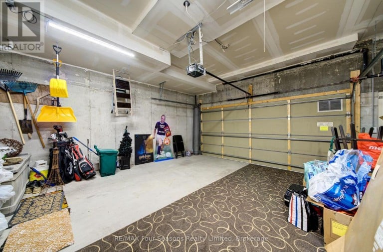 17 COLLSHIP LANE, Collingwood, Ontario, L9Y0J6