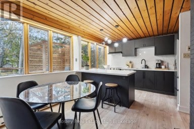 101 ST MORITZ CRESCENT Blue Mountains Ontario photo 17