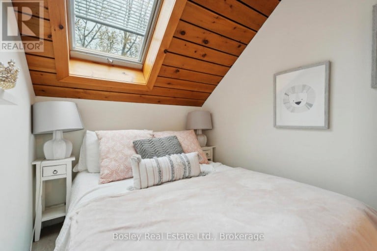 101 ST MORITZ CRESCENT, Blue Mountains, Ontario, L9Y0S6