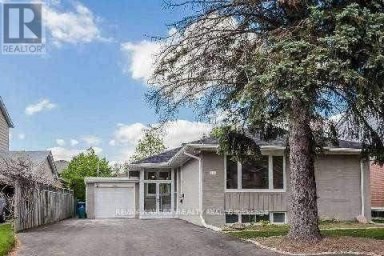 MAIN FLOOR - 16 URBANDALE AVENUE Toronto (Newtonbrook East) Ontario photo 1
