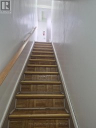 1584 DUNDAS STREET W Toronto (Little Portugal) Ontario photo 2