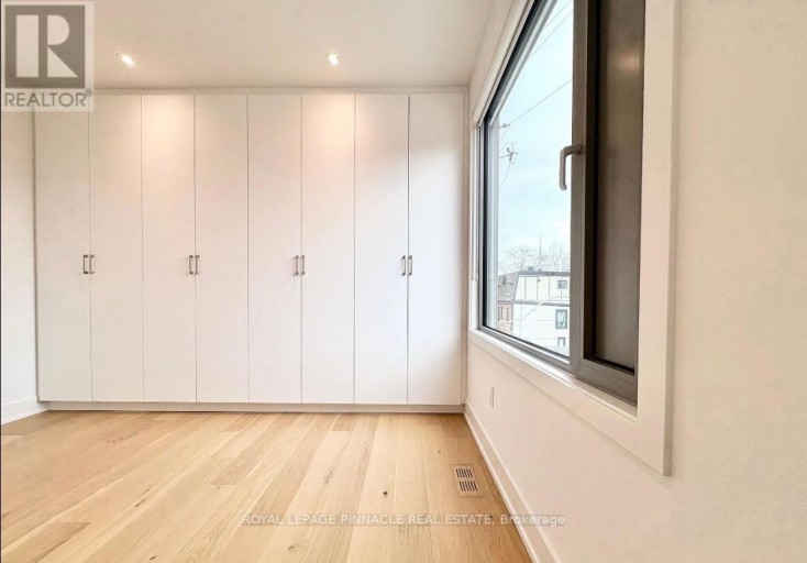 2 - 155 DOVERCOURT ROAD, Toronto (Trinity-Bellwoods), Ontario, M6J3C6
