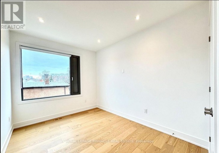 2 - 155 DOVERCOURT ROAD, Toronto (Trinity-Bellwoods), Ontario, M6J3C6