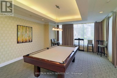 904 - 15 NORTH PARK ROAD Vaughan (Beverley Glen) Ontario photo 32