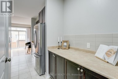 81 WILLOUGHBY WAY New Tecumseth (Alliston) Ontario photo 19
