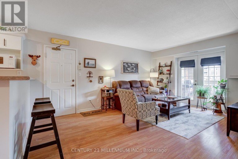 110 - 4003 KILMER DRIVE, Burlington (Tansley), Ontario, L7M4M1