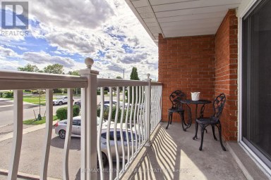7431 SIGSBEE DRIVE Mississauga (Malton) Ontario photo 2