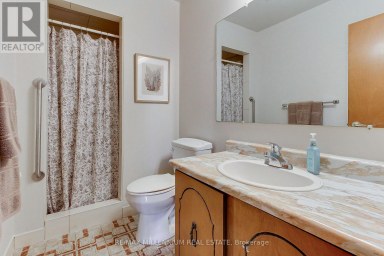 7431 SIGSBEE DRIVE Mississauga (Malton) Ontario photo 26