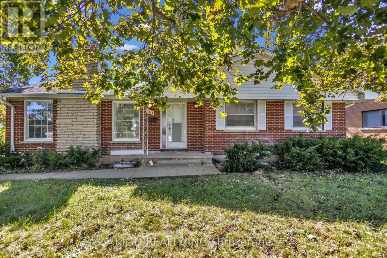 467 BASE LINE ROAD, London South (South G), Ontario, N6C2P5