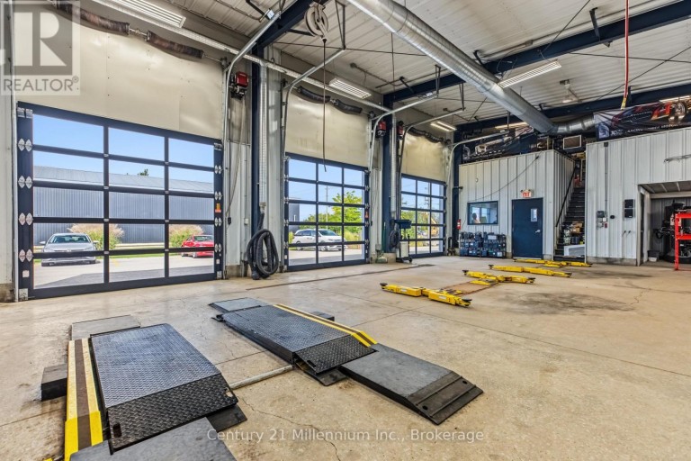370 RAGLAN STREET, Collingwood, Ontario, L9Y5P9