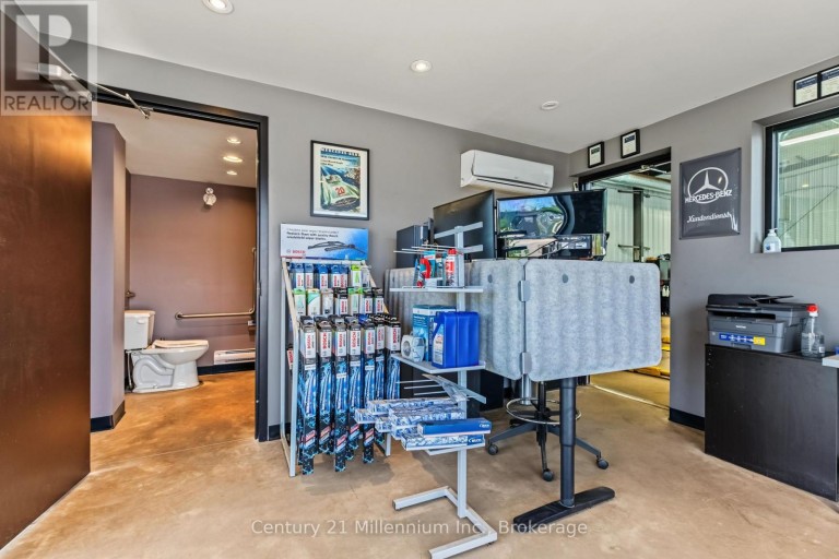 370 RAGLAN STREET, Collingwood, Ontario, L9Y5P9