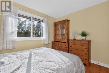 413 CORNELL DRIVE Midland Ontario photo 11