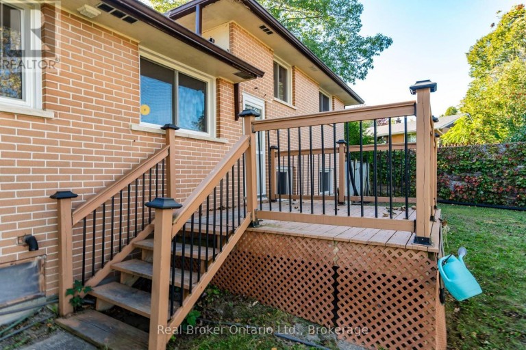 413 CORNELL DRIVE, Midland, Ontario, L4R4C8