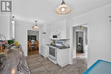 413 CORNELL DRIVE Midland Ontario photo 6