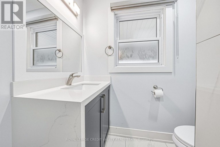 12 STEVENSON AVENUE, London East (East N), Ontario, N5W1Y3