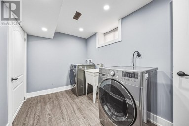 12 STEVENSON AVENUE London East (East N) Ontario photo 28