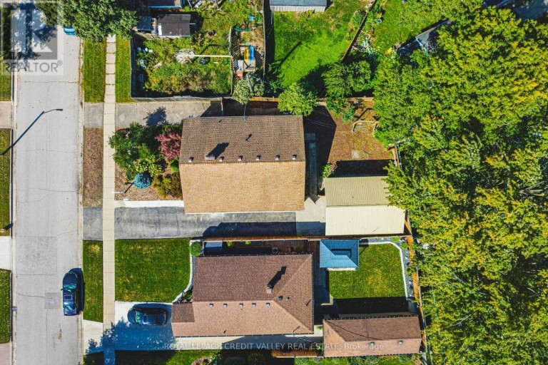 12 STEVENSON AVENUE, London East (East N), Ontario, N5W1Y3
