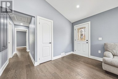 12 STEVENSON AVENUE London East (East N) Ontario photo 6
