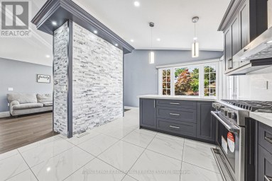 12 STEVENSON AVENUE London East (East N) Ontario photo 9