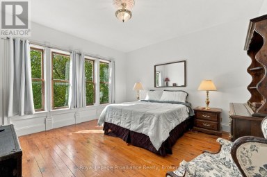 228 COUNTY RD 29 Prince Edward County (Ameliasburg Ward) Ontario photo 18