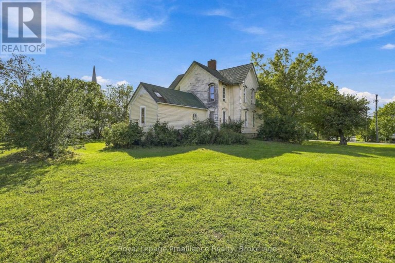 228 COUNTY RD 29, Prince Edward County (Ameliasburg Ward), Ontario, K0K1T0
