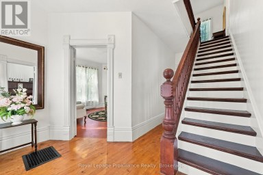 228 COUNTY RD 29 Prince Edward County (Ameliasburg Ward) Ontario photo 6