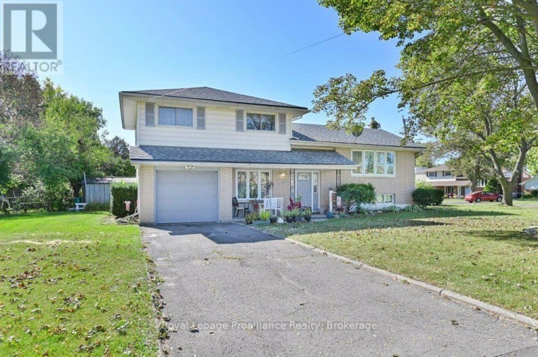 145 LELAND DRIVE, Belleville (Belleville Ward), Ontario, K8P1G9