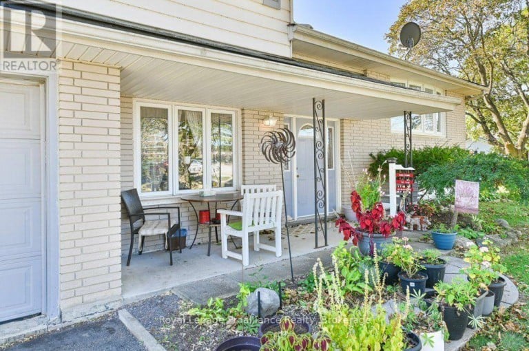 145 LELAND DRIVE, Belleville (Belleville Ward), Ontario, K8P1G9