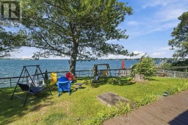 30 MAYNE LANE Prince Edward County (Hallowell Ward) Ontario photo 1