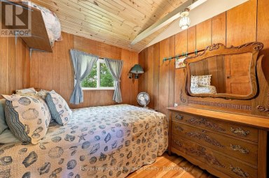 30 MAYNE LANE Prince Edward County (Hallowell Ward) Ontario photo 14
