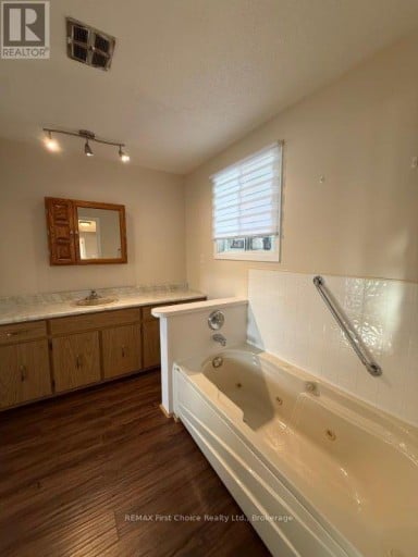 123 ALBANY PLACE, Greenstone, Ontario, P0T2A0
