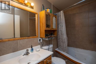 467 JAMES STREET N Thunder Bay (Northwood Park) Ontario photo 10