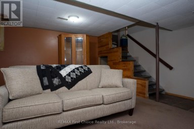 467 JAMES STREET N Thunder Bay (Northwood Park) Ontario photo 15