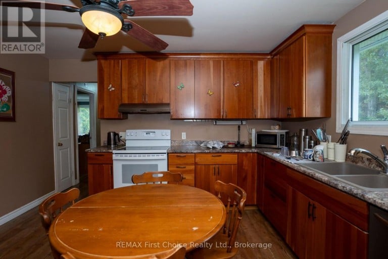 6590 TOWNLINE ROAD, Thunder Bay (McIntyre South), Ontario, P7G1W3