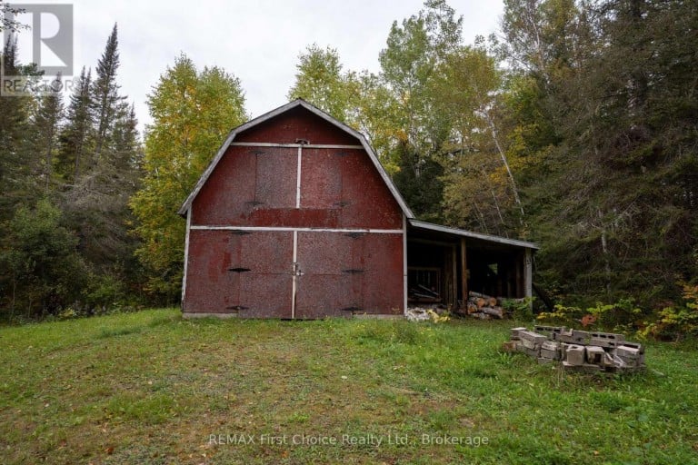 6590 TOWNLINE ROAD, Thunder Bay (McIntyre South), Ontario, P7G1W3