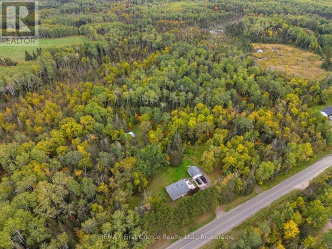 6590 TOWNLINE ROAD, Thunder Bay (McIntyre South), Ontario, P7G1W3