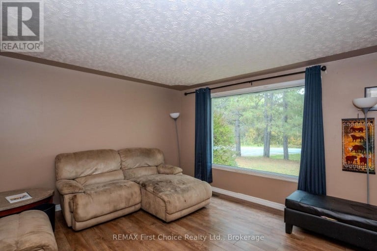 6590 TOWNLINE ROAD, Thunder Bay (McIntyre South), Ontario, P7G1W3
