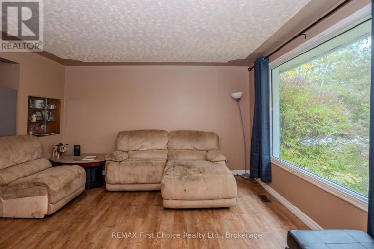 6590 TOWNLINE ROAD, Thunder Bay (McIntyre South), Ontario, P7G1W3