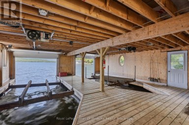 1521 OLD HWY 117 Lake of Bays (Franklin) Ontario photo 16