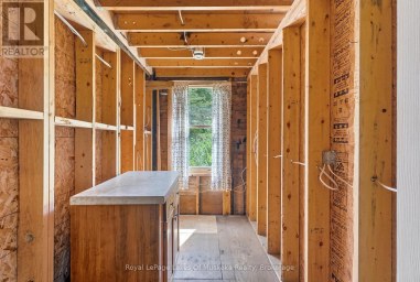 1521 OLD HWY 117 Lake of Bays (Franklin) Ontario photo 25