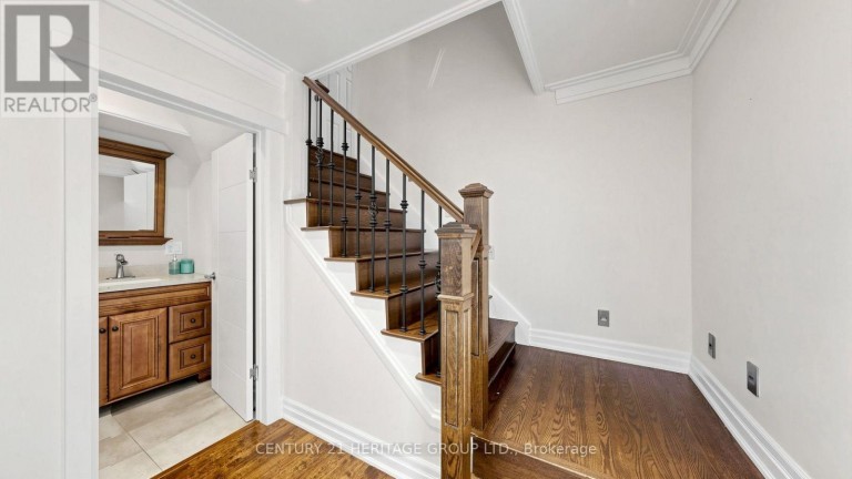 70 ROYAL ORCHARD BOULEVARD, Markham (Royal Orchard), Ontario, L3T3C5